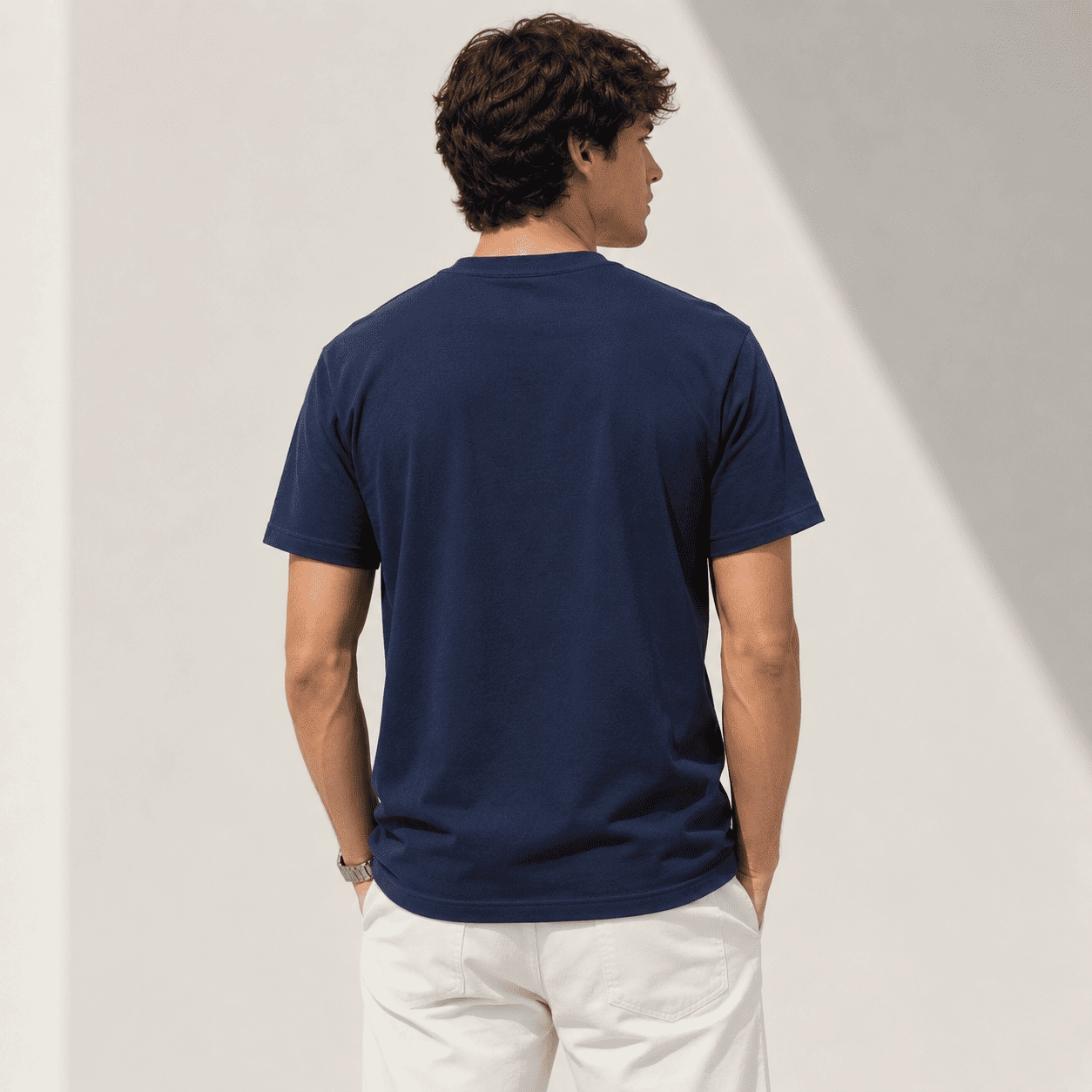 IAM1 CLUB ESSENTIAL TEE