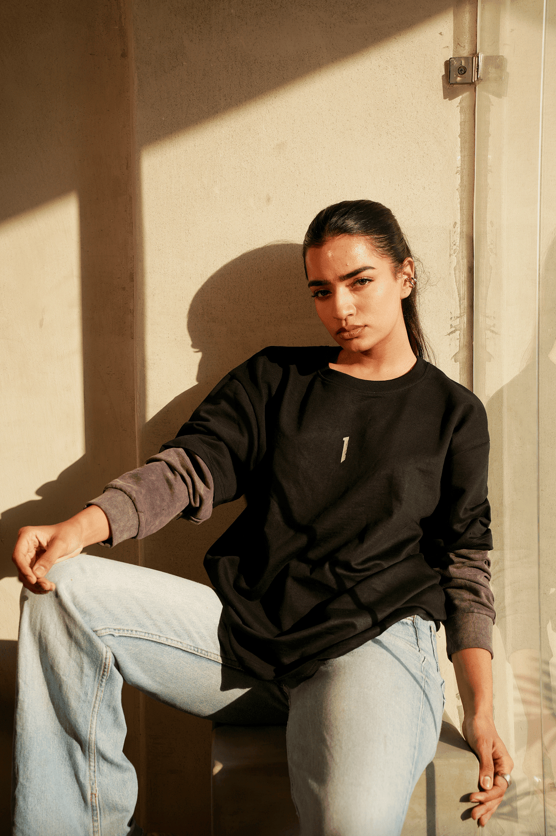 Layered Hybrid Tee Women’s – Charcoal - IAM1 Club