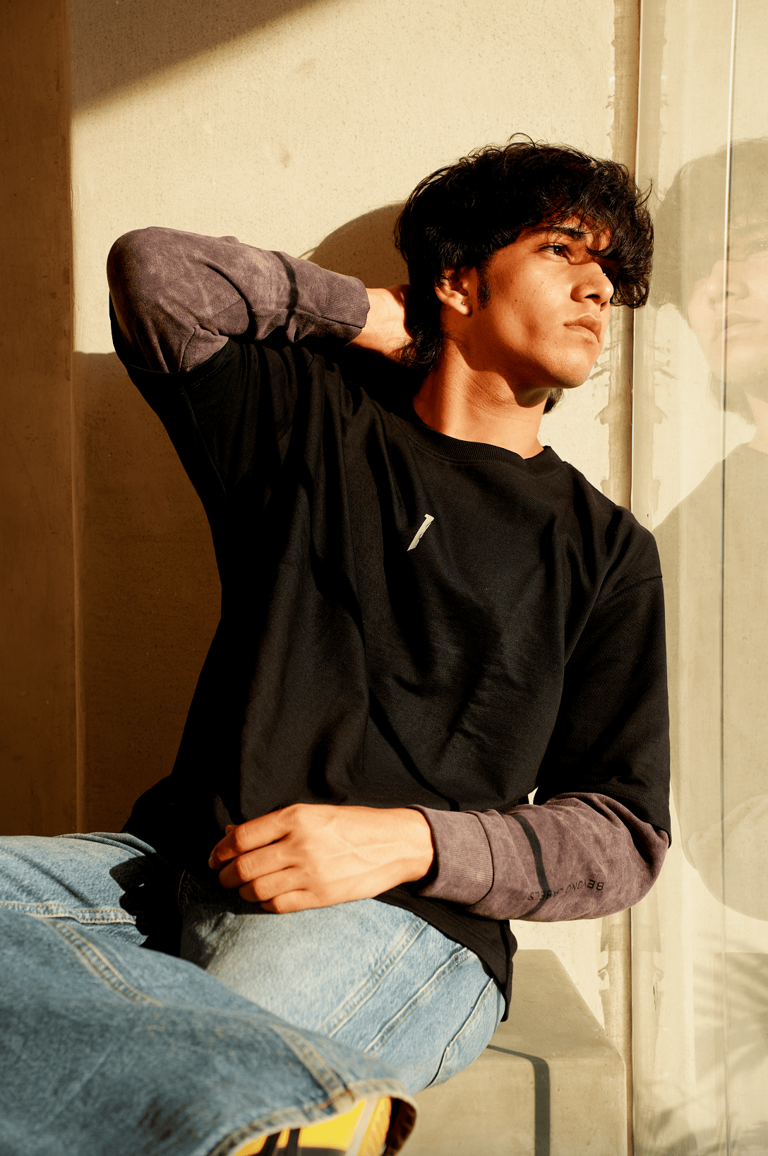 Layered Hybrid Tee – Charcoal