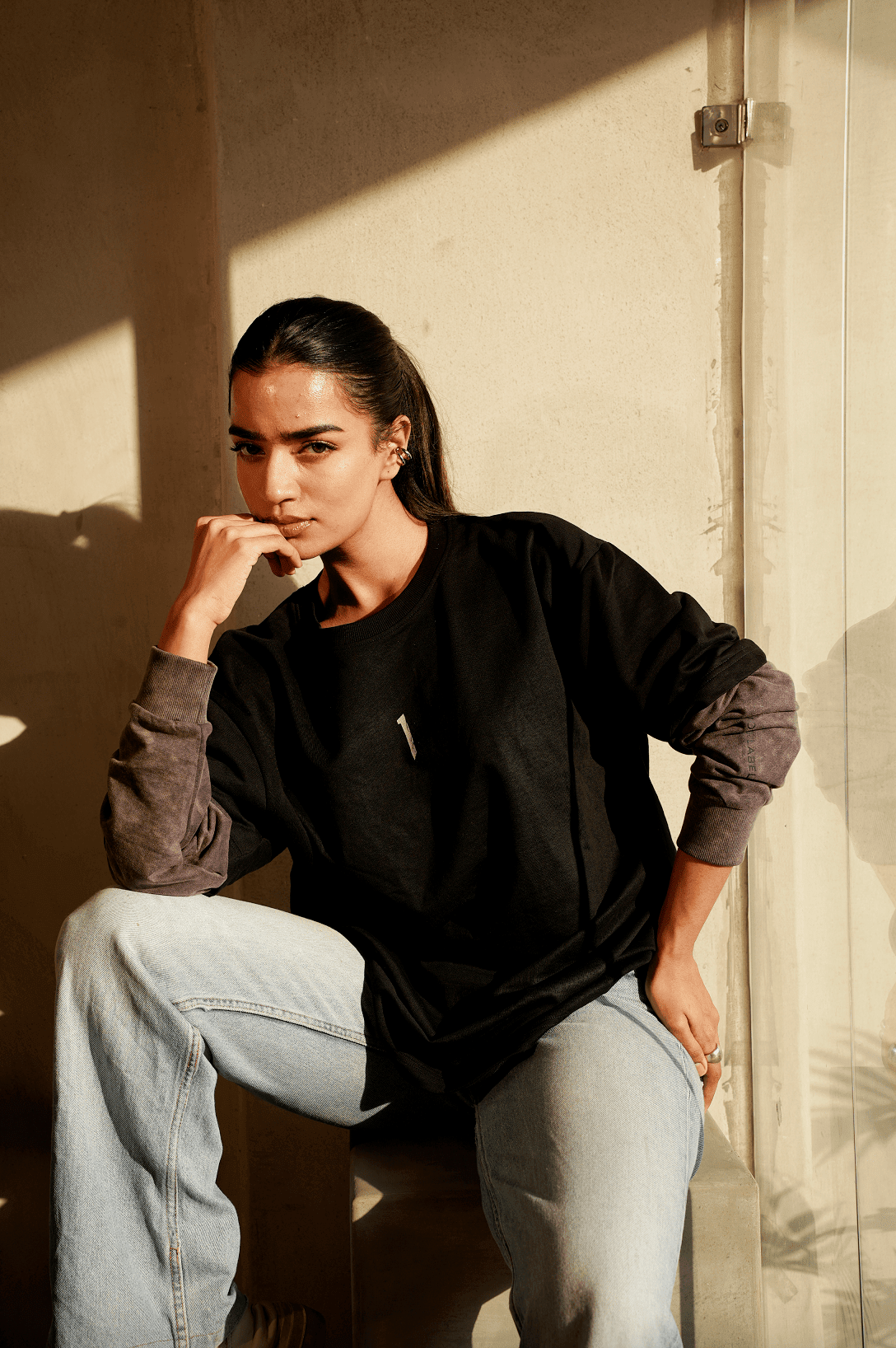 Layered Hybrid Tee Women’s – Charcoal - IAM1 Club