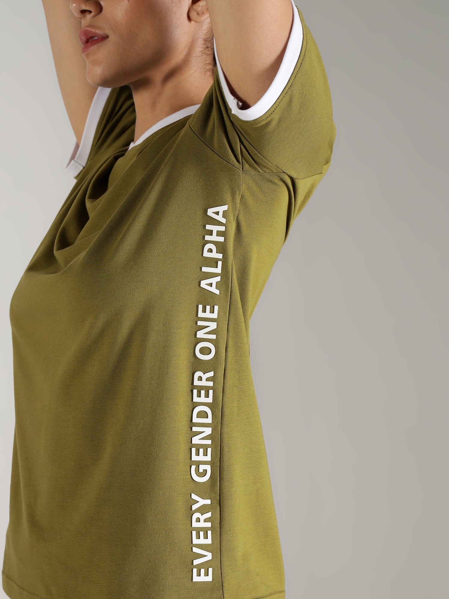 One Alpha Women Tee - Military Green - IAM1 Club