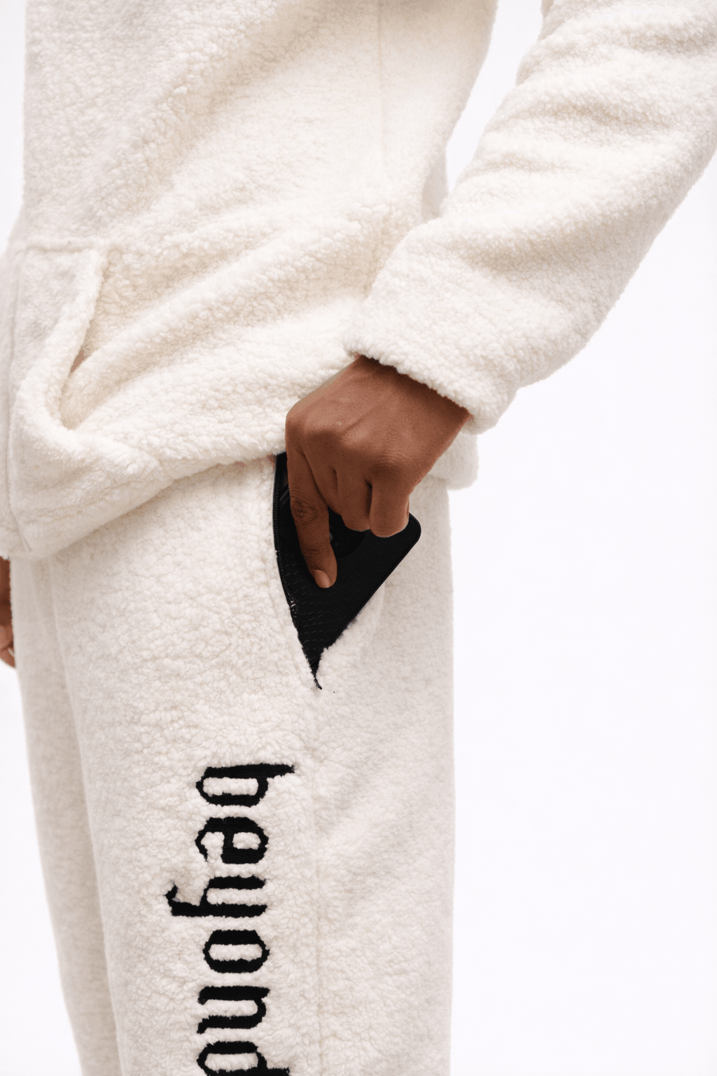 Sherpa Winter Co - ord Set Men’s – White - IAM1 Club